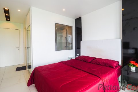 Estudio en el condominio en Bang Lamung, Tailandia № 205277 - foto 6