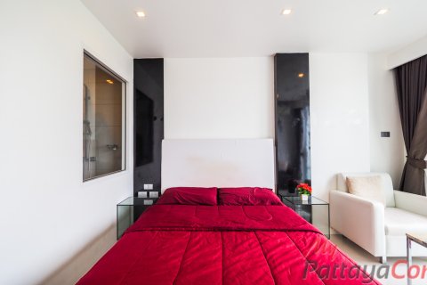 Estudio en el condominio en Bang Lamung, Tailandia № 205277 - foto 5