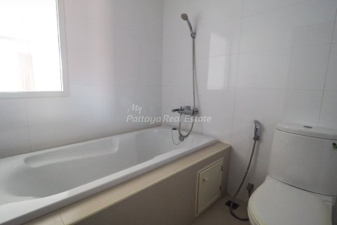 Estudio en el condominio en Bang Lamung, Tailandia № 205276 - foto 7