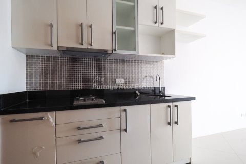 Estudio en el condominio en Bang Lamung, Tailandia № 205276