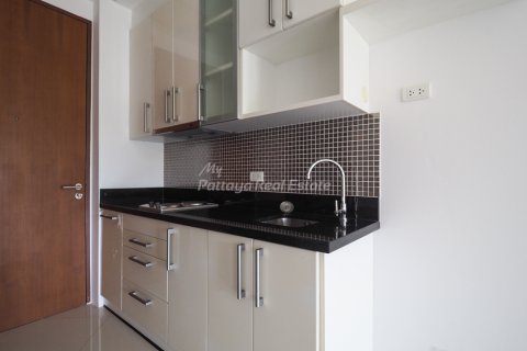 Estudio en el condominio en Bang Lamung, Tailandia № 205276 - foto 2