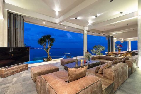 Casa de 5 dormitorios en Ko Samui, Tailandia № 180463 - foto 20