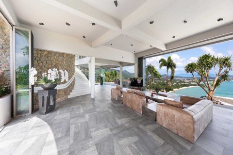 Casa de 5 dormitorios en Ko Samui, Tailandia № 180463 - foto 10