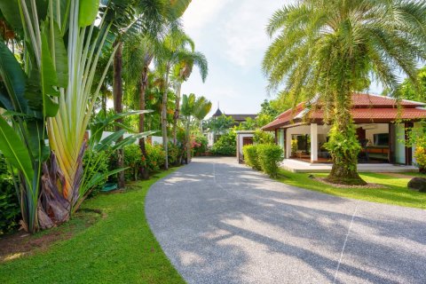 Casa de 6 dormitorios en Ko Kaeo, Tailandia № 180462 - foto 5