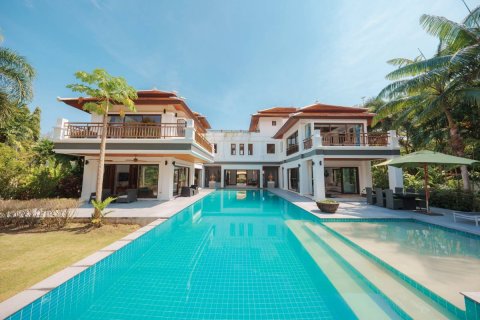 Casa de 6 dormitorios en Ko Kaeo, Tailandia № 180462 - foto 10