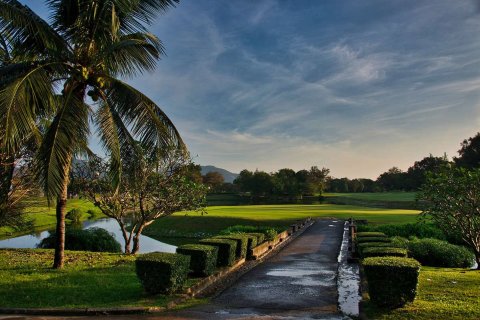Casa de 5 dormitorios en Hua Hin, Tailandia № 180460 - foto 12