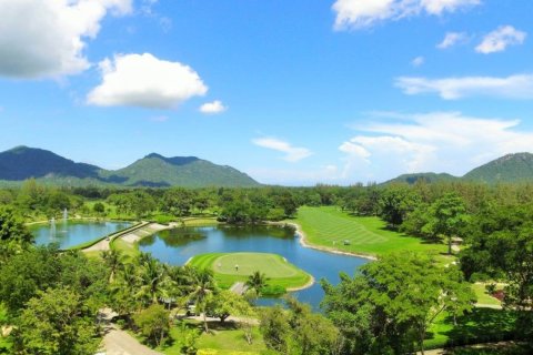 Casa de 5 dormitorios en Hua Hin, Tailandia № 180460 - foto 15