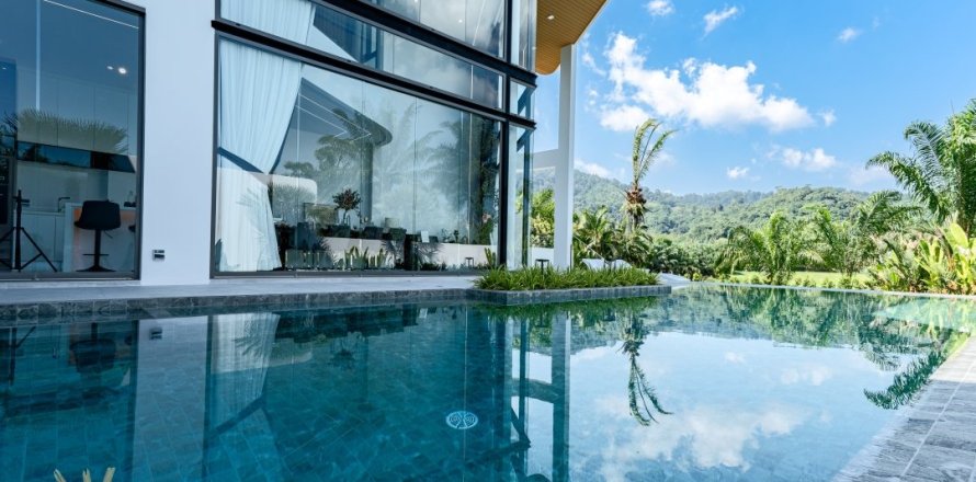 Chalet de 3 dormitorios en Kathu, Tailandia № 179515