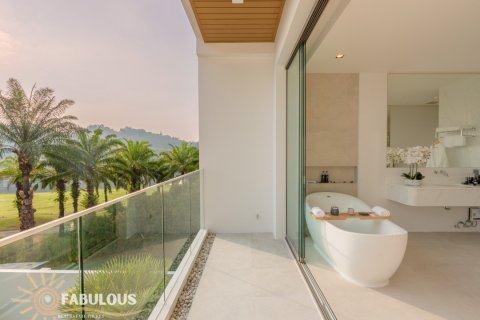 Chalet de 3 dormitorios en Kathu, Tailandia № 179515 - foto 6