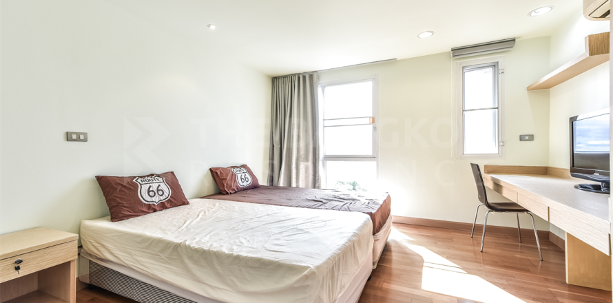 Condominio de 2 dormitorios en Bangkok, Tailandia № 187585