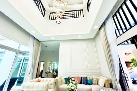 Haus in Pattaya, Thailand 3 Schlafzimmer № 120163 - Foto 7