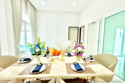 Haus in Pattaya, Thailand 3 Schlafzimmer № 120163 - Foto 19