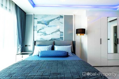 Casa de 5 dormitorios en Pattaya, Tailandia № 120160 - foto 17
