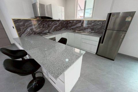 House in Pattaya, Thailand 5 bedrooms № 162424 - photo 5