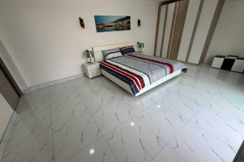 House in Pattaya, Thailand 5 bedrooms № 162424 - photo 7