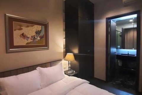 Studio dans le Condo à Watthana, Bangkok, Thaïlande  № 153375