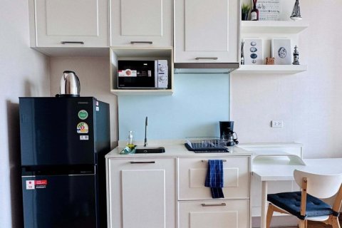 Estudio en el condominio en Khlong Toei, Bangkok, Tailandia № 153372 - foto 2