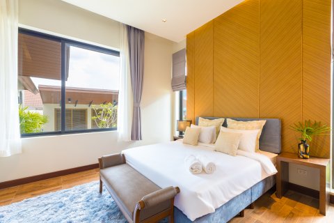 Chalet de 3 dormitorios en Hua Hin, Tailandia № 168453 - foto 20