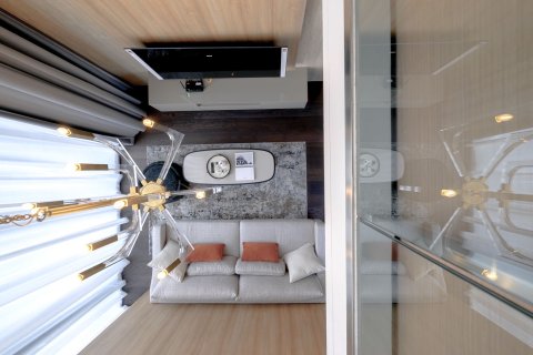 Condo in Bangkok, Thailand, 2 bedrooms  № 161467 - photo 3