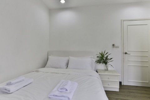 Condo à Bangkok, Thaïlande, 3 chambres № 66061 - photo 10
