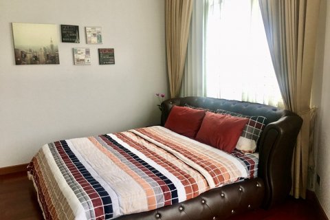 Condominio de 5 dormitorios en Bangkok, Tailandia № 66067 - foto 3