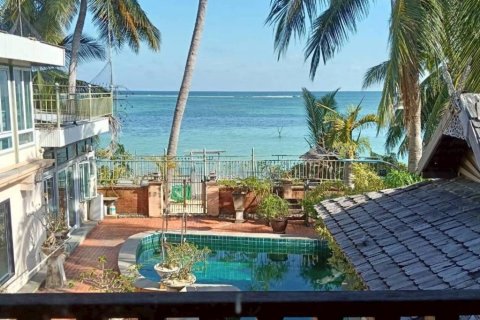 Chalet de 4 dormitorios en Surat Thani, Tailandia № 172760 - foto 7