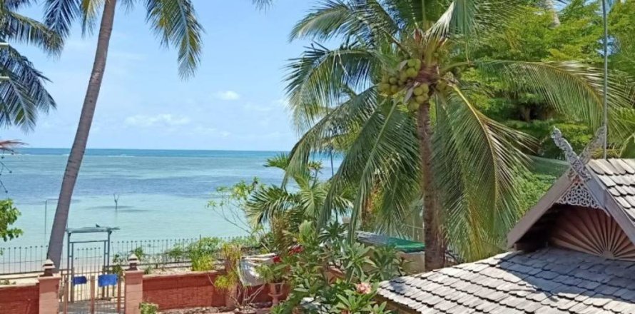 Chalet de 4 dormitorios en Surat Thani, Tailandia № 172760