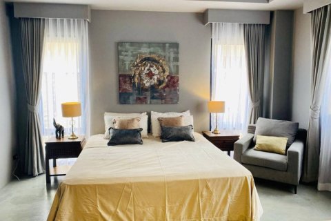 Chalet de 4 dormitorios en Phuket, Tailandia № 172759 - foto 5
