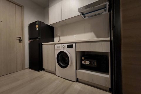 Condominio de 1 dormitorio en Bangkok, Tailandia № 172762 - foto 2