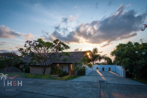 Chalet de 3 dormitorios en Ko Samui, Tailandia № 180102 - foto 12