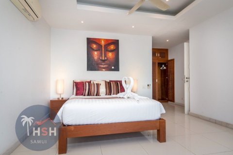 Chalet de 3 dormitorios en Ko Samui, Tailandia № 180102 - foto 17