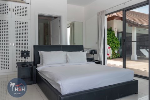Chalet de 4 dormitorios en Ko Samui, Tailandia № 180099 - foto 12