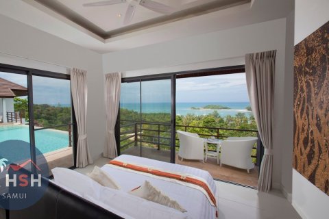 Chalet de 4 dormitorios en Ko Samui, Tailandia № 180099 - foto 4
