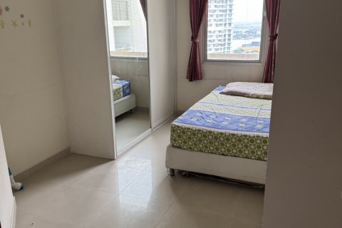 Apartamento de 3 dormitorios en Yan Nawa, Bangkok, Tailandia № 173484 - foto 5
