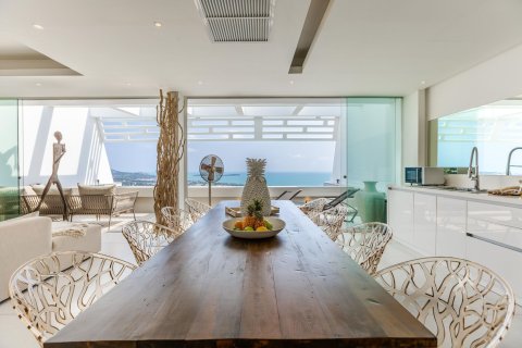Chalet de 3 dormitorios en Ko Samui, Tailandia № 169470 - foto 7