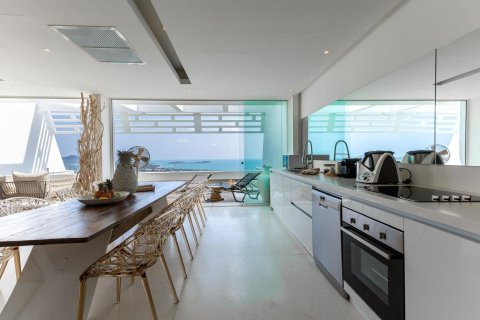 Chalet de 3 dormitorios en Ko Samui, Tailandia № 169470 - foto 5