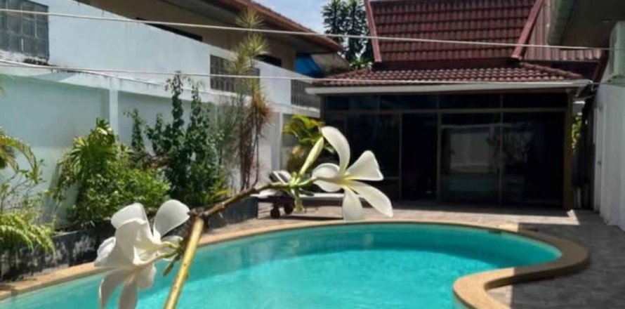 Chalet de 3 dormitorios en Phuket, Tailandia № 134471