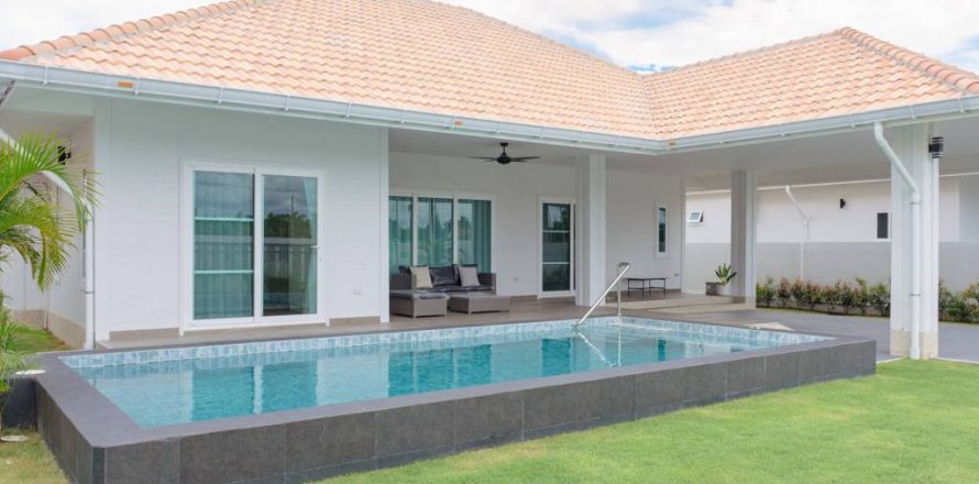 Chalet de 3 dormitorios en Hua Hin, Tailandia № 134472