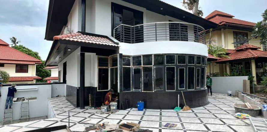 Chalet de 4 dormitorios en Surat Thani, Tailandia № 114088