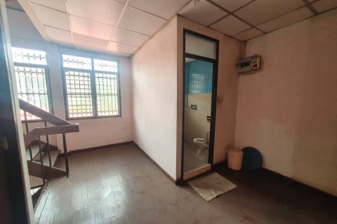 Casa de 4 dormitorios en Pattaya, Tailandia № 157521 - foto 16