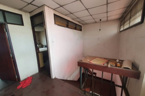 Casa de 4 dormitorios en Pattaya, Tailandia № 157521 - foto 11