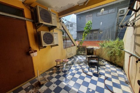 Casa de 4 dormitorios en Pattaya, Tailandia № 157521 - foto 17