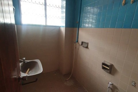 Casa de 4 dormitorios en Pattaya, Tailandia № 157521 - foto 15