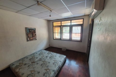 Casa de 4 dormitorios en Pattaya, Tailandia № 157521 - foto 14