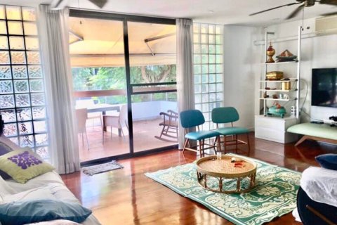 Casa de 4 dormitorios en Bangkok, Tailandia № 157524 - foto 15