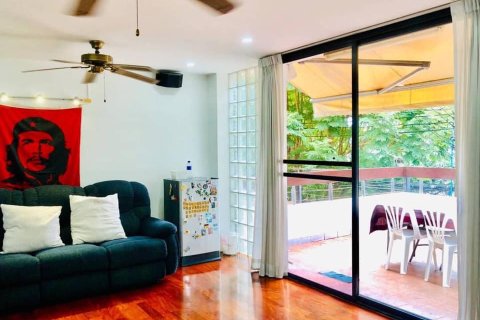 Haus in Bangkok, Thailand 4 Schlafzimmer № 157524