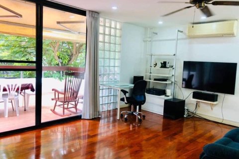 Casa de 4 dormitorios en Bangkok, Tailandia № 157524 - foto 8