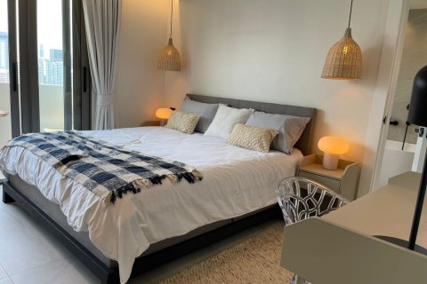Condominio de 3 dormitorios en Watthana, Bangkok, Tailandia № 133895 - foto 11