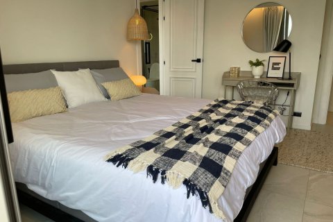 Condominio de 3 dormitorios en Watthana, Bangkok, Tailandia № 133895 - foto 16