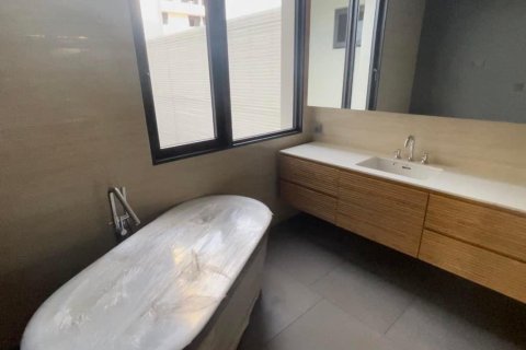 Villa in Suan Luang, Bangkok, Thailand 4 Schlafzimmer № 133897 - Foto 10